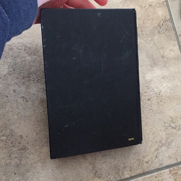 Bible - Picture 4 of 8